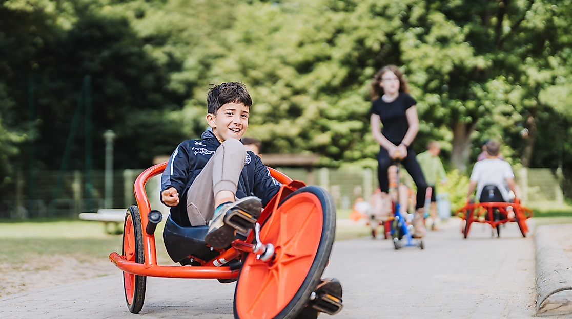 YouZe-404334-Bearbeitet