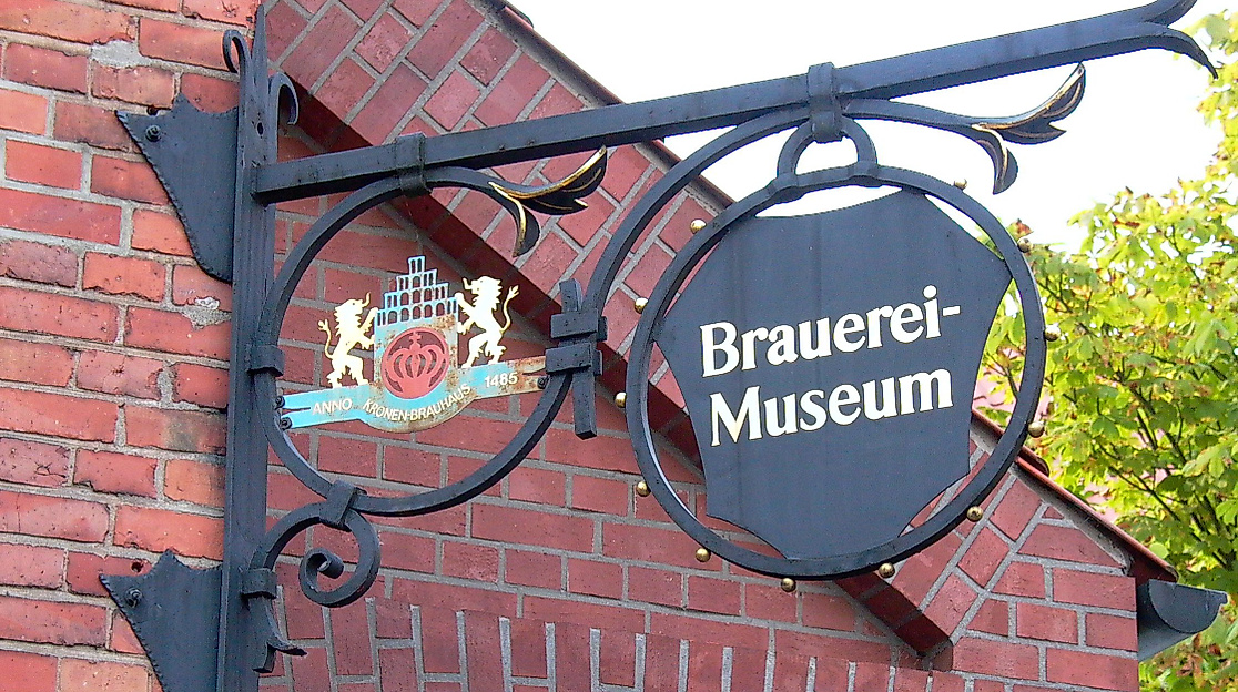 Eingangsschild des Brauereimuseums Lüneburg