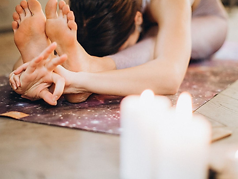 Silent Yin Yoga mit Klangmeditation