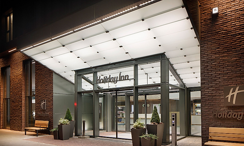 Hotel Holiday Inn Hamburg Hafen City: Außenansicht
