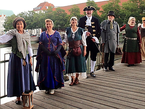 Historische Zeitreise - Kostümführung am Abend