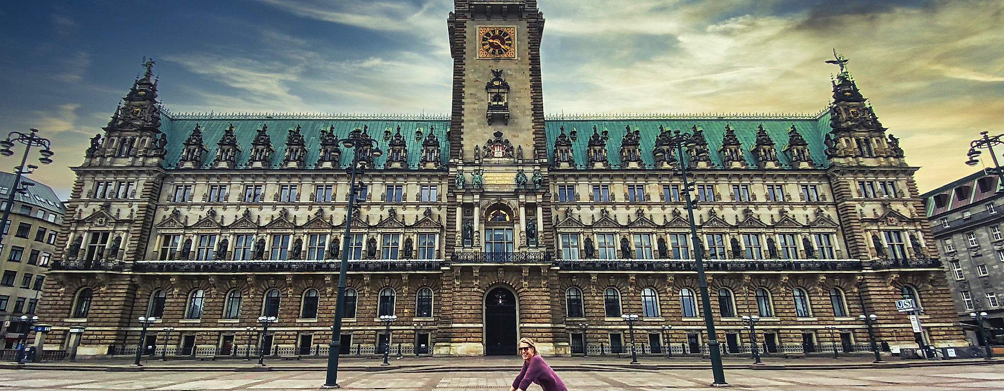 fahrradtour_rathaus_i_mp-ebike-adventures_c-mp-business-gmbh