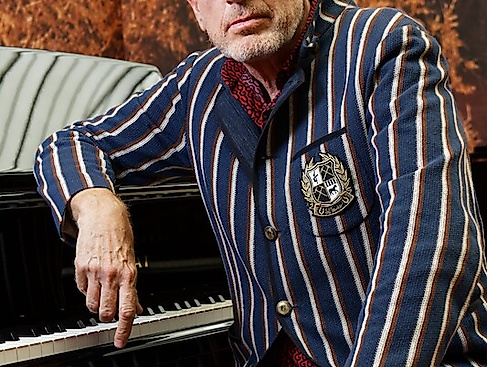 BERTRAM ENGEL - „Mit alten Männern spiel‘ ich nicht“