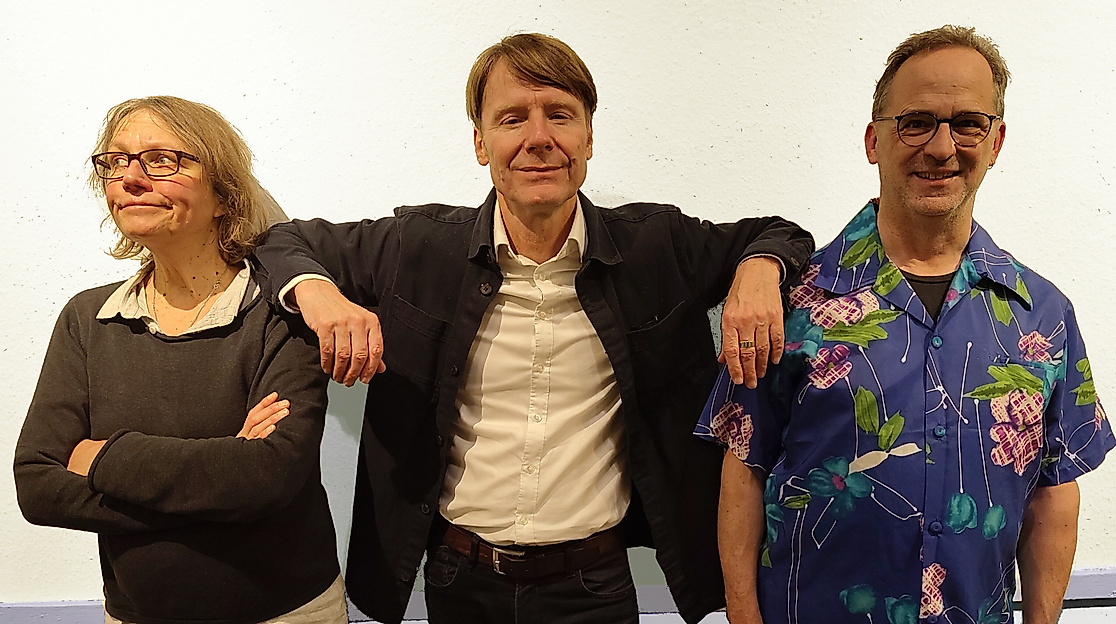 „Glücks-Therapie” – Eine Ehekomödie von Eddie Cornwell