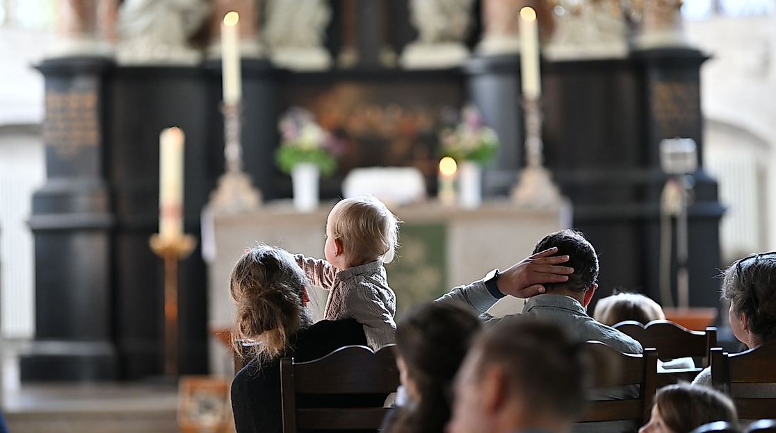 Familiengottesdienst mit den Kurrenden und Pastorin Nicola Nehmzow