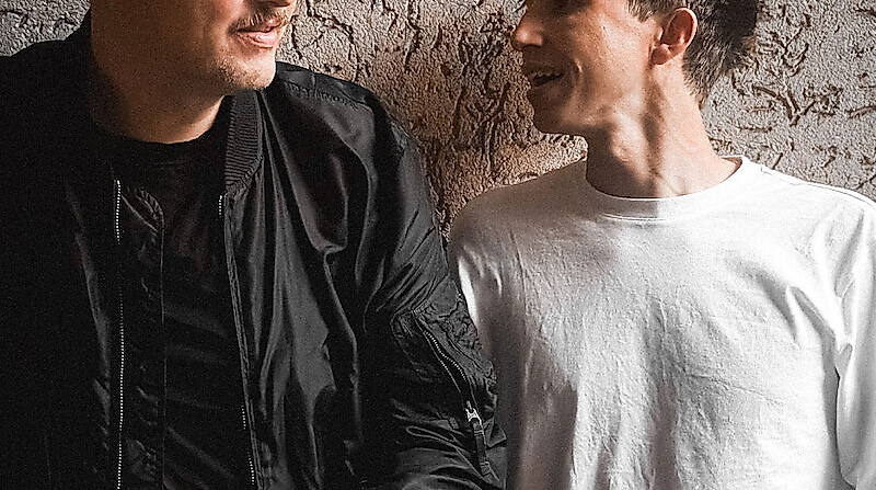 Kalipo & Holly North