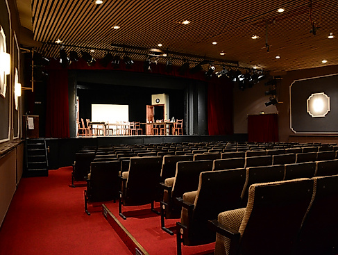 Theater-Bild-innen