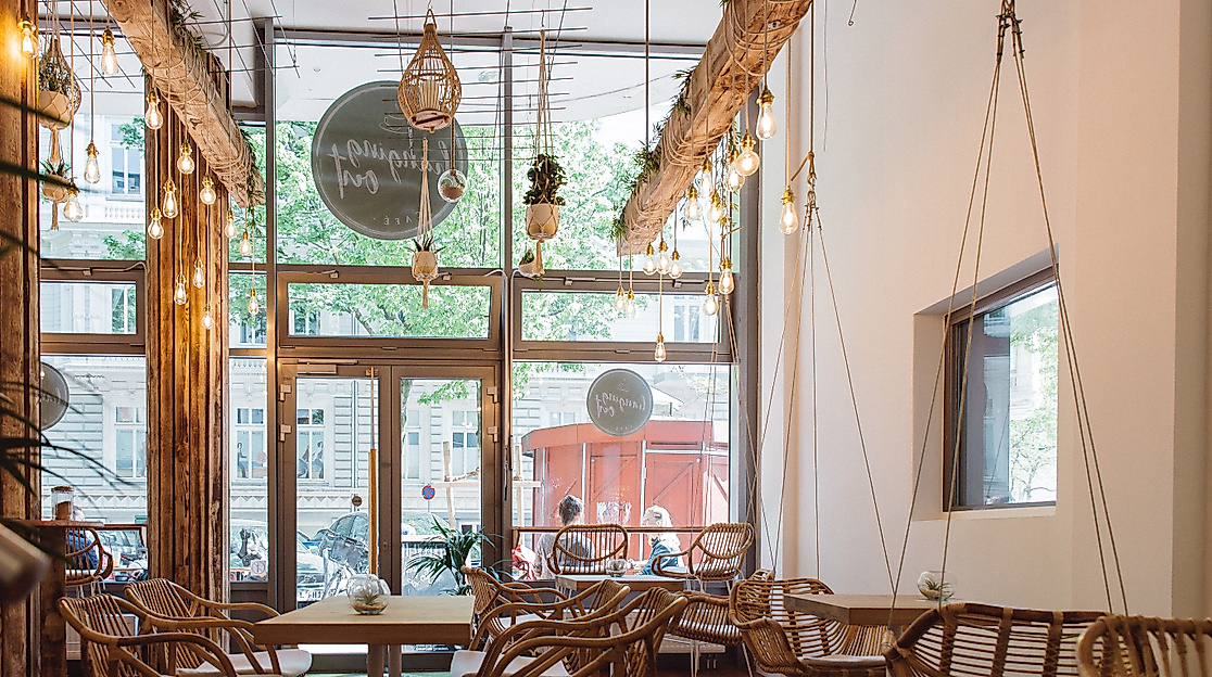 hangingoutcafe_c_kimundlasse_3