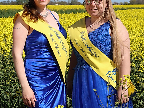 Rapsblütenkönigin und Prinzessin