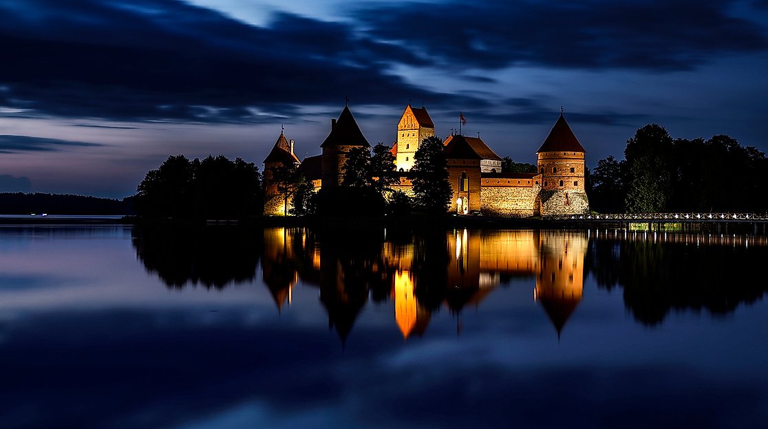 Pressebild Baltikum - Litauen, Trakai, Burg, Nachtaufnahme