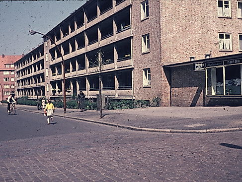 Das Laubenganghaus im Grögersweg (1959)