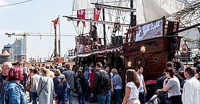 Bunte Hafenmeile Hafengeburtstag