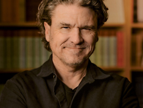 Dave Eggers