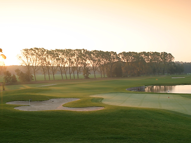 golf-gut-glinde_golfplatz-golfplatz-abendlicht_c-gut-glinde_01