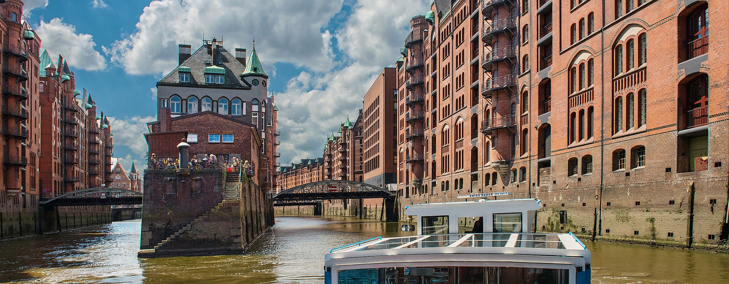 Platz06_Barkasse_Speicherstadt_Wasserschloss_ ABICHT