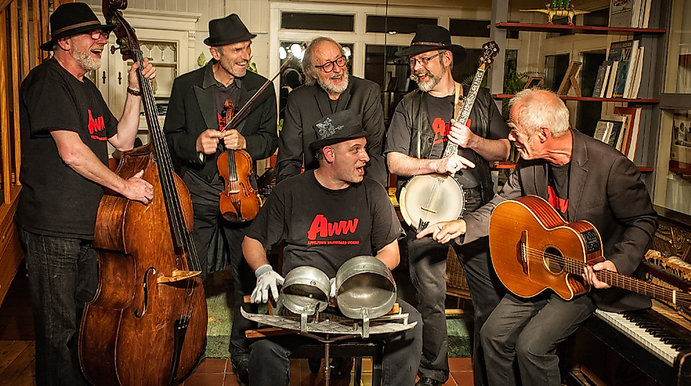 26-03-27 Appeldwatsch ©Appeltown Washboard Worms