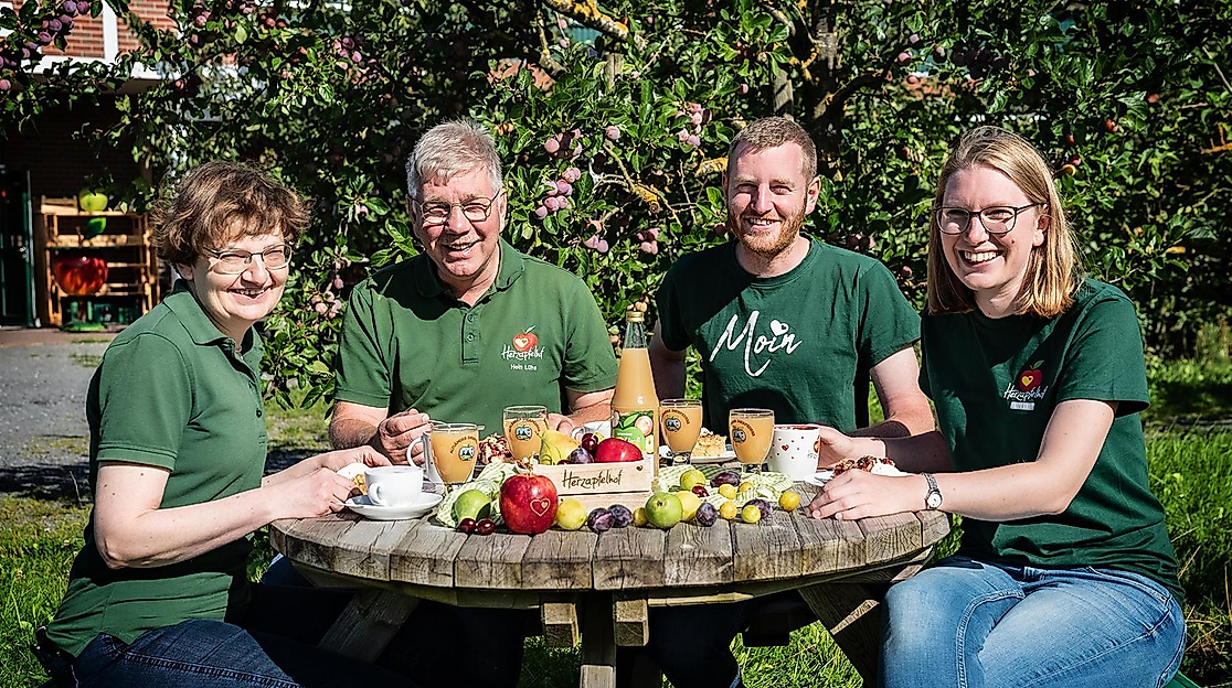 Öffentliche Apfelexpressfahrt mit Hofführung