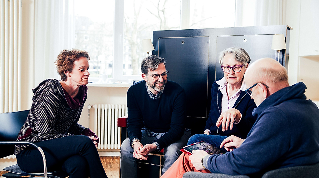 Einfühlsam begleiten – von Anfang an