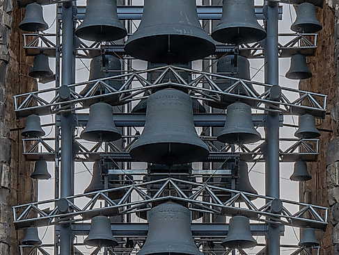 Turmglockenspiel am Mahnmal St. Nikolai