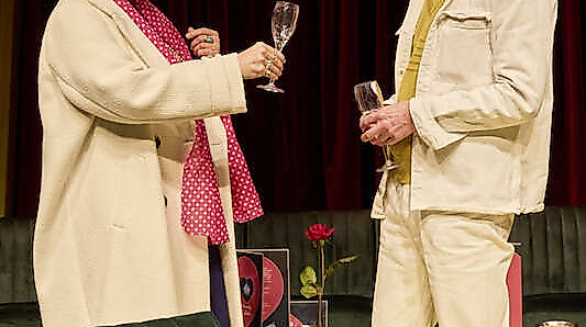 Ohnsorg ünnerwegens - Kribbeln in´n Buuk – Der Himmel voller Geigen