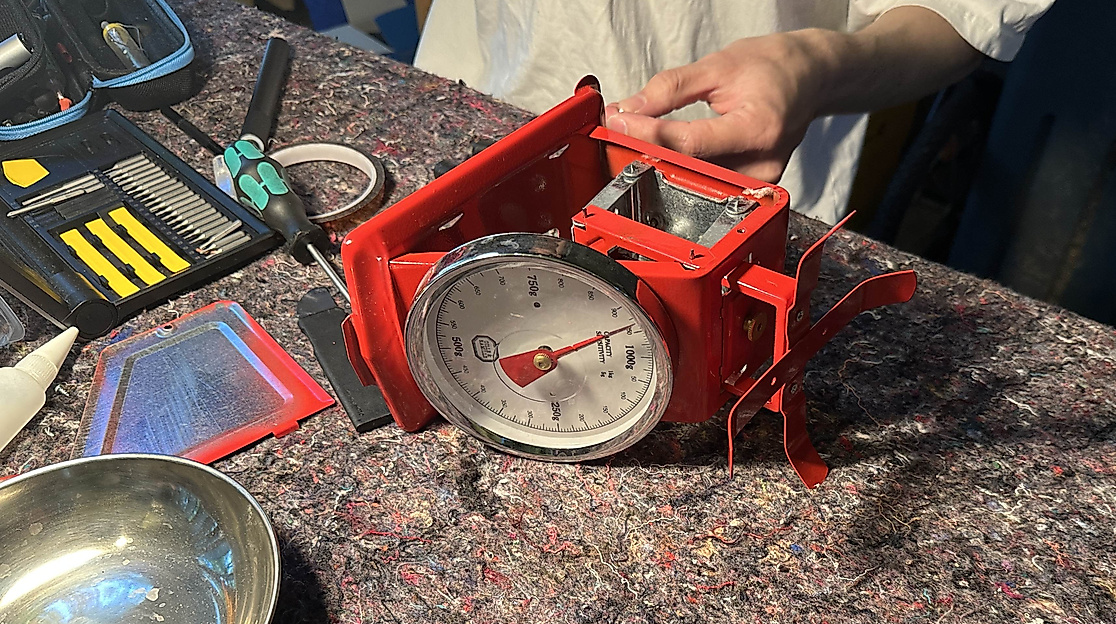 Reparatur einer Küchenwaage