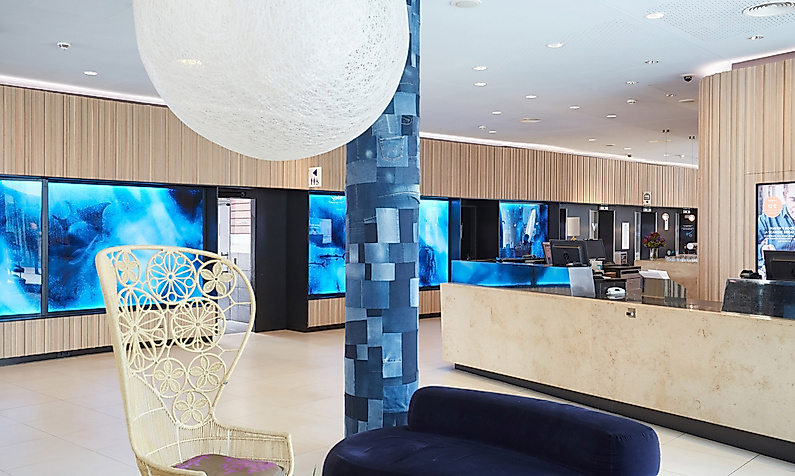 Hotel Scandic Hamburg Emporio: Lobby