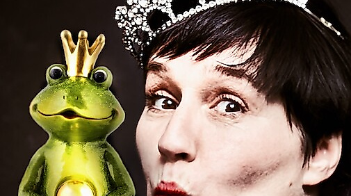 Plattdeutscher Abend mit Sandra Keck: „Kecke Aussichten – Prinzessin in den Wechseljahren“