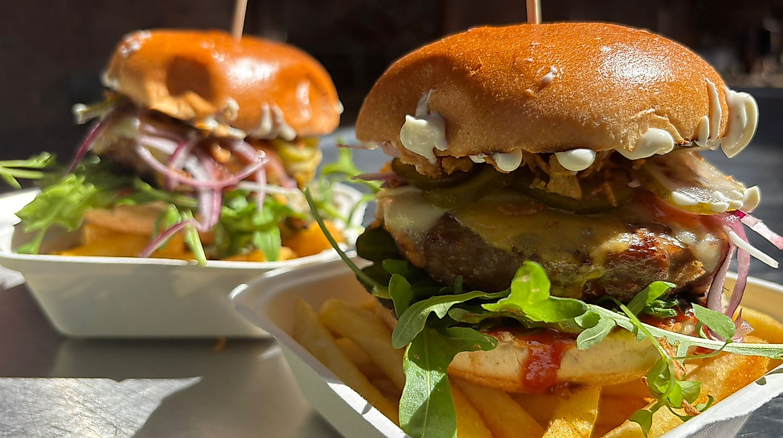 Hof an den Teichen_Burger