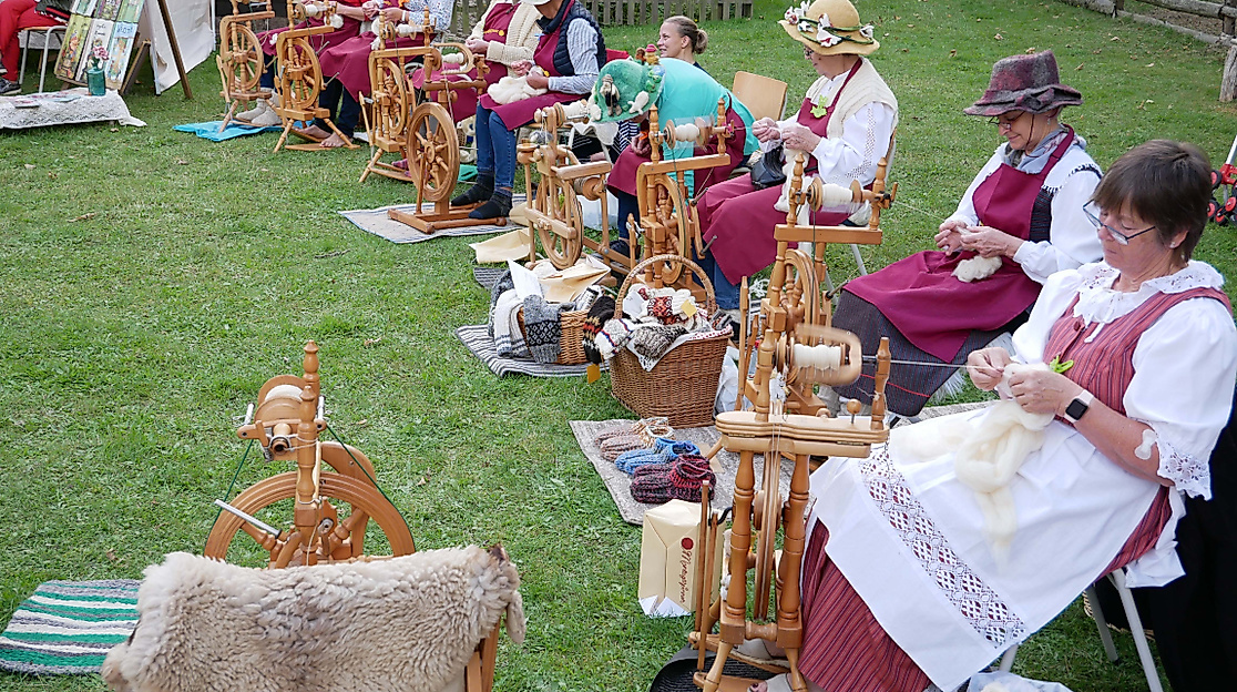 Sagenhafte Spinnmeisterschaft in Schönberg