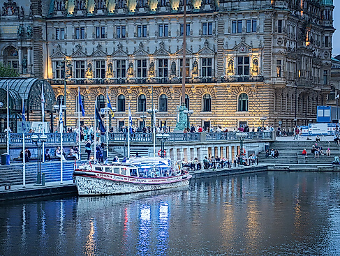 Barkassenfahrt mit Andacht