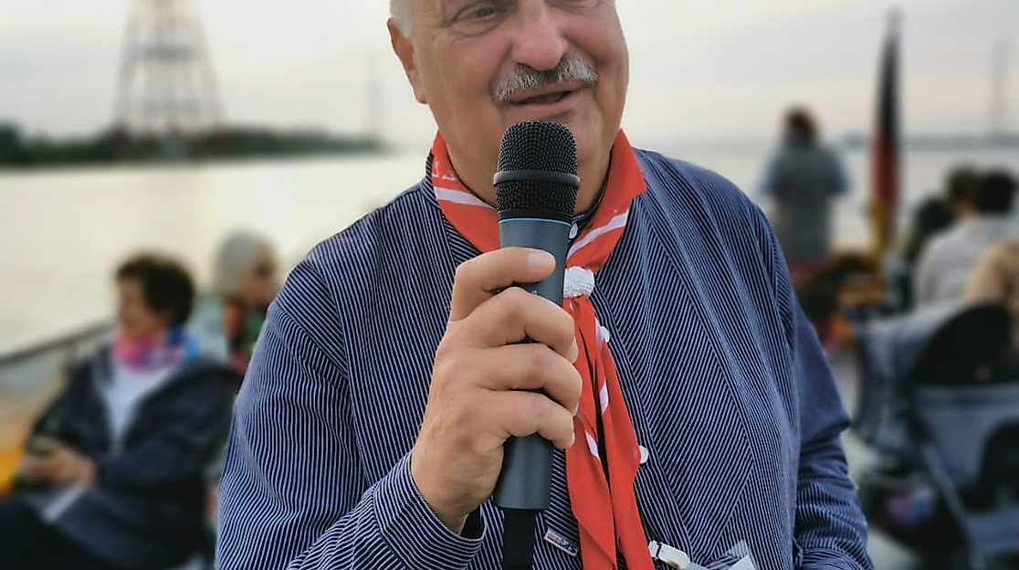 Minikreuzfahrt und zu Fuß das Alte Land entdecken!