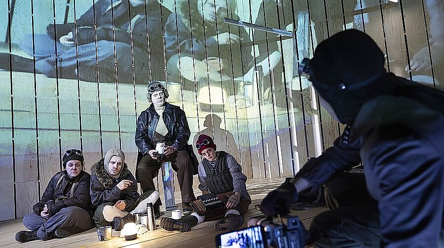 Frankenstein – Die weiße Finsternis
                                - nach Mary Shelley