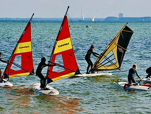 Windsurf Zwergen Kurs ab 6 Jahren
