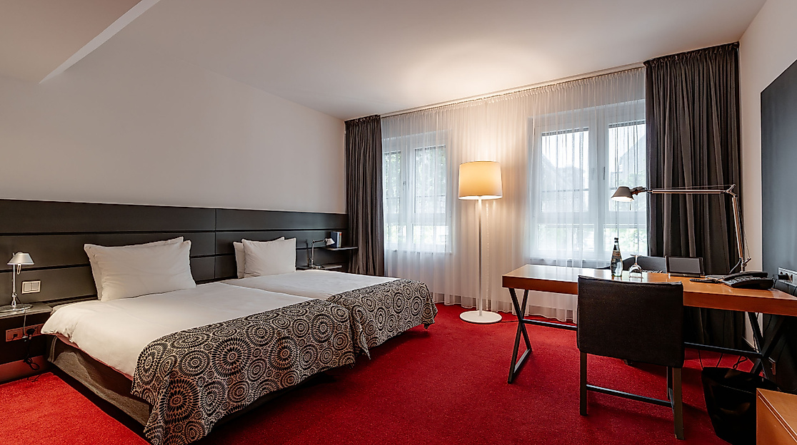 The MADISON Hotel Hamburg: Standard Doppelzimmer