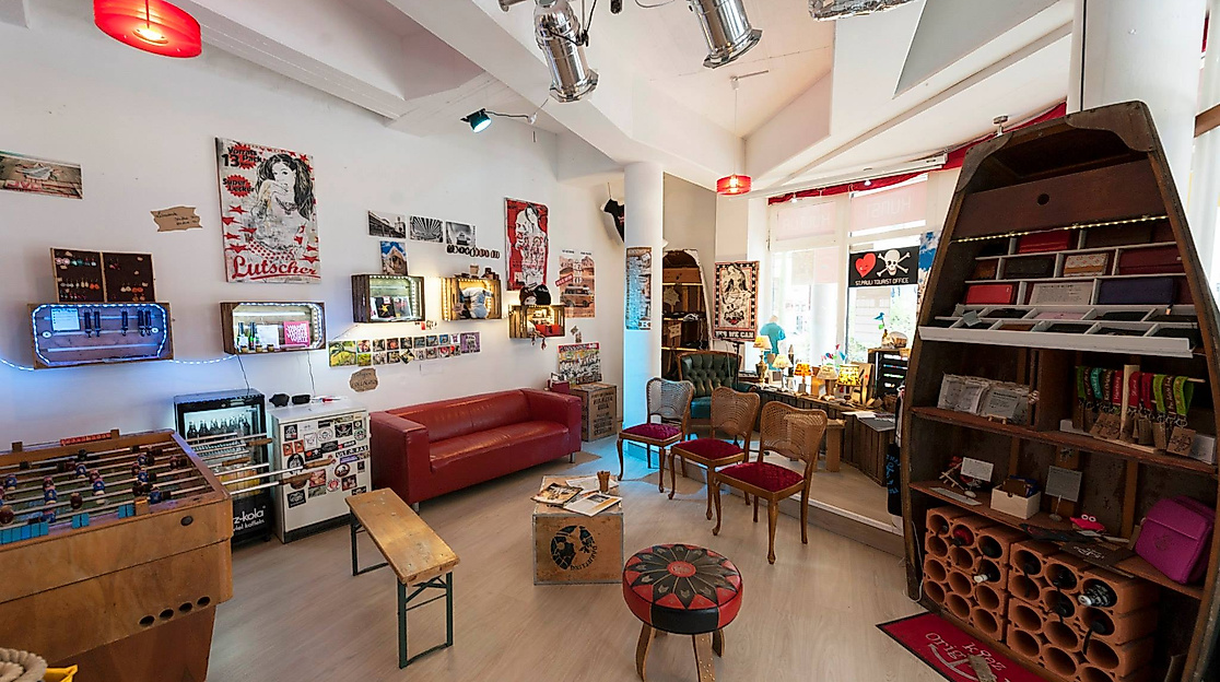 Treffpunkt: St.Pauli Tourist Office - Ladenpanorama