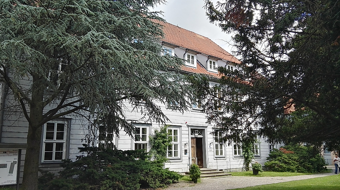 Richterhaus Ensemble Gustav Stresemann Institut F GSI groß