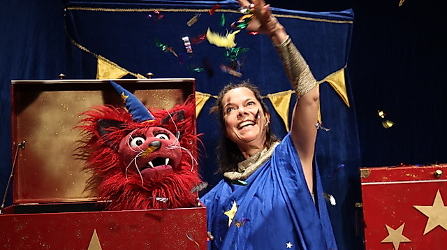 SonntagsPlatz - ZORA ZAMPANOS ZIRKUSSHOW