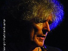 Moritz Stoepel in Ich Steppenwolf Hingegeben der unendlichen Flamme Leben