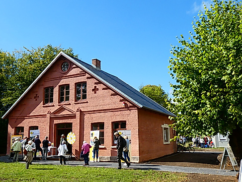 Stadtteilarchiv Bramfeld im denkmalgeschützten Försterhaus