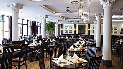 augila-restaurant_innenansicht3_c-lindner-park-hotel-hagenbeck