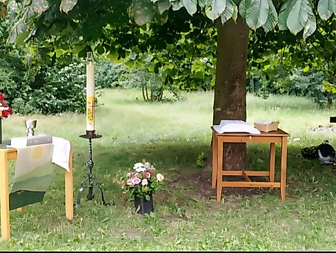 Gottesdienst im Garten