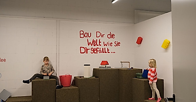 Spielraum mit kreativer Botschaft