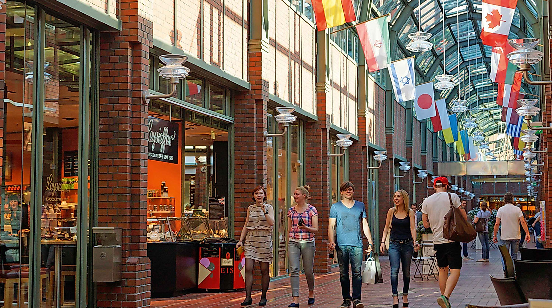 hanseviertel_shoppen-im-hanseviertel_c-hanseviertel-orange-cube-gunnar-zink