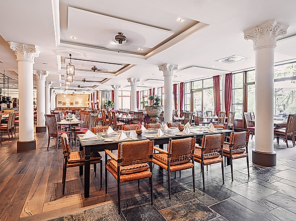 augila-restaurant_innenansicht2_c-lindner-park-hotel-hagenbeck
