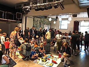 4. LOLA FAMILIENTAG - Deckenflohmarkt, Bilderbuch-Theater &amp; Mitmachmusik