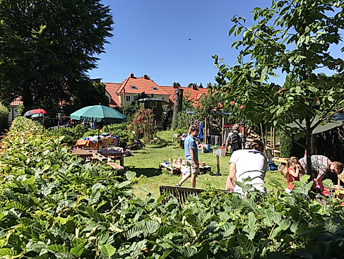 Flohmarkt der Gärten 01