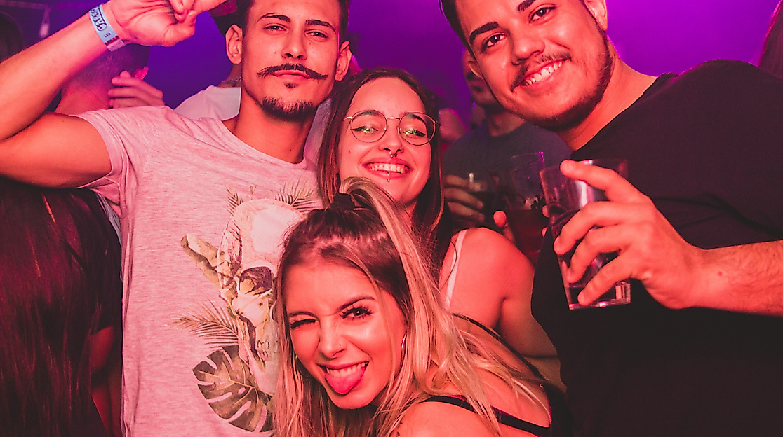 Pubcrawl - New Friends Made
