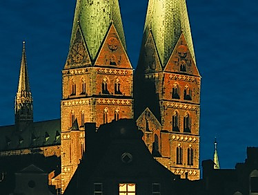 "Behind the Scenes"-Tour in die Türme! Mit Erlebnis der Abendglocke
