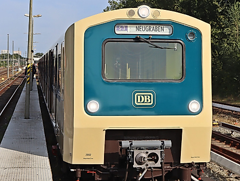 Museumszug 472 062 in Neugraben