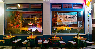 Außenansicht Toom Peerstall